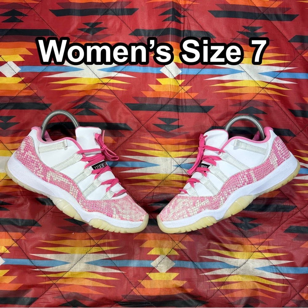 Nike Air Jordan 11 Low Retro XI Pink Snakeskin AH7860-106 Womens Size 7